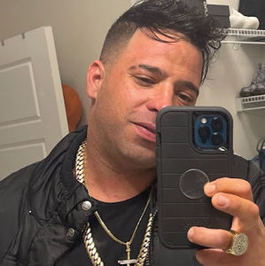 Meet your Posher, Juan